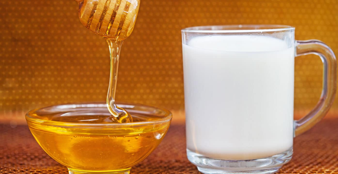 adding honey to milk is beneficial