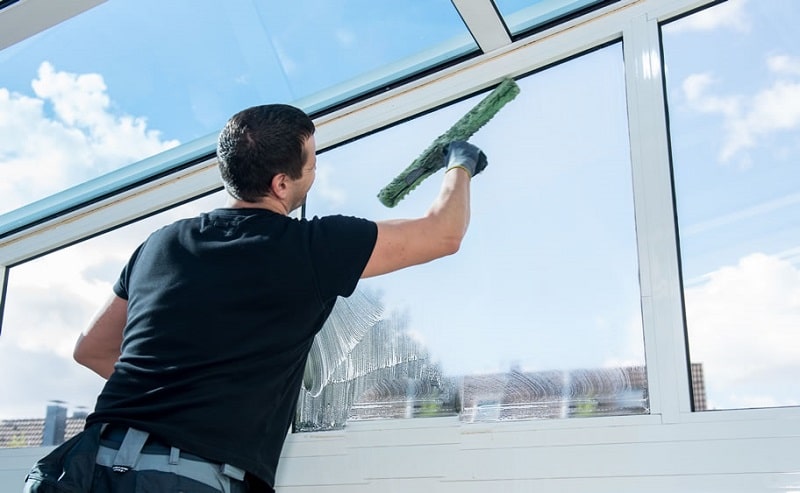 Professional Window Washing Tools for Better Cleaning