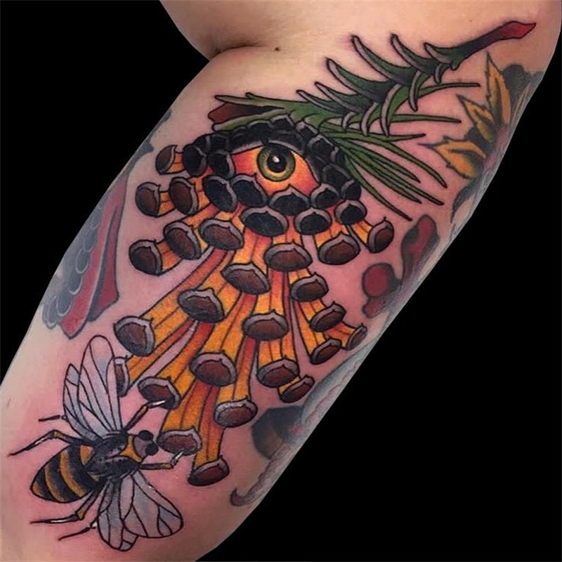 Insectivorous pattern tattoo