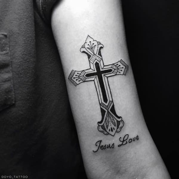Cross 3D Tattoo 7