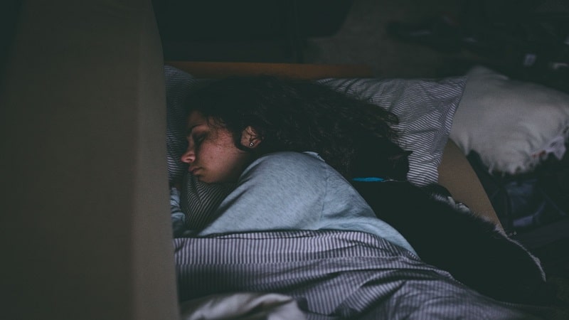 Get Better Sleep in College Dorm