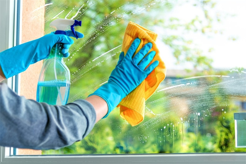 Using Window Cleaning Software